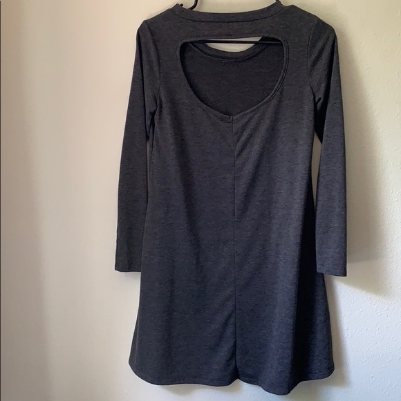 Dress - Picture 2 of 4